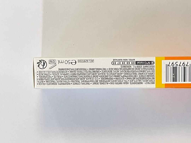 کرم ضد آفتاب بدون رنگ لاروش پوزای مدل Anthelios XL حجم 50 میل اصل