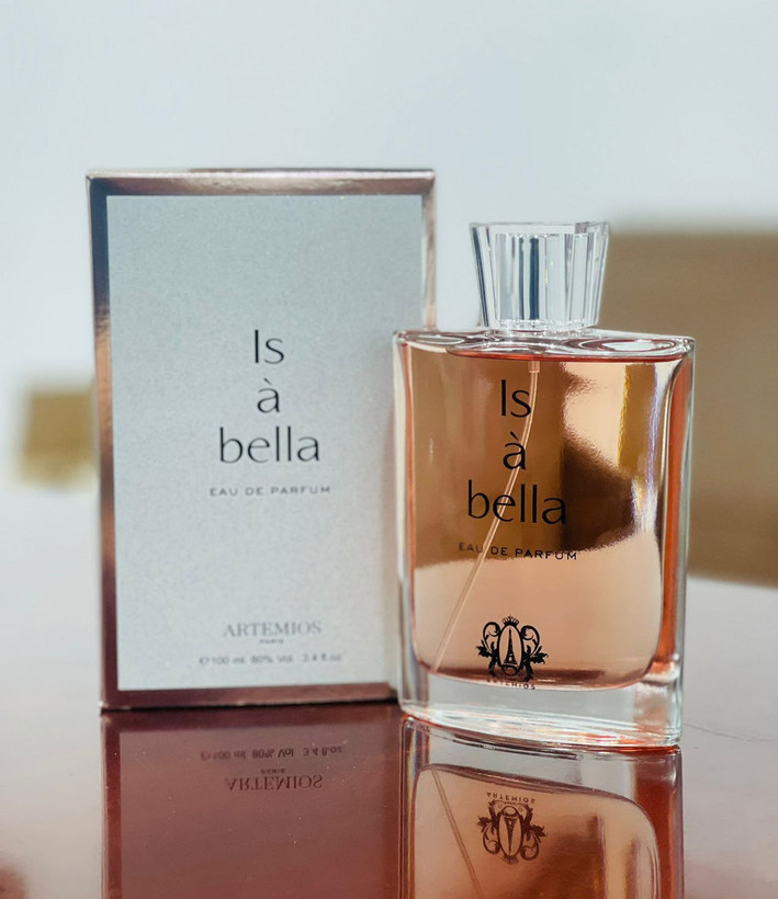 ادوپرفیوم Is a bella آرتمیوس ۱۰۰ میل اصل