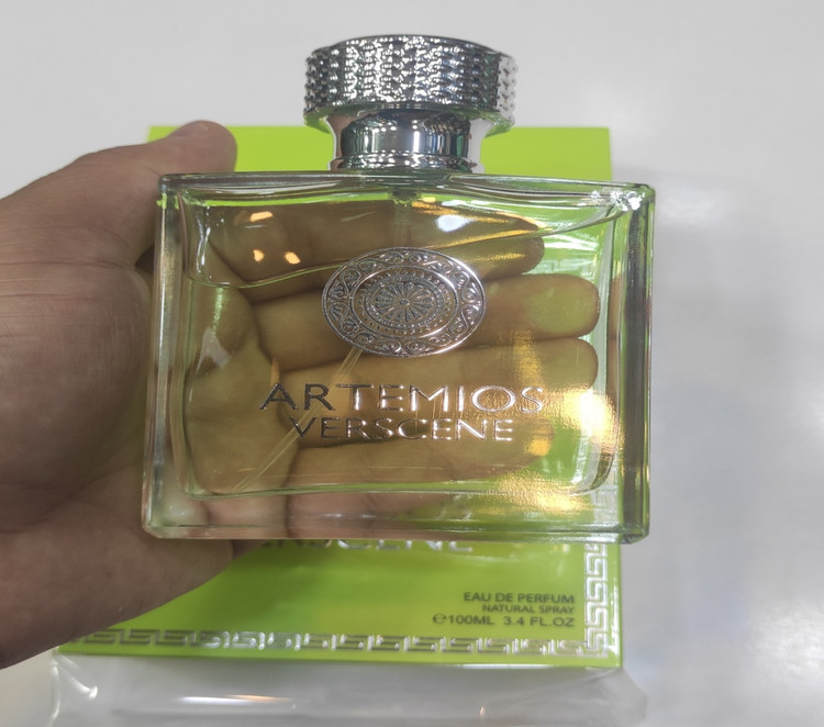 ادپرفیوم VERSCENE ورساچه ورسنس آرتمیوس ۱۰۰ میل اصل
